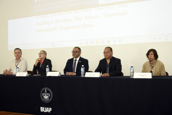Inicia Simposio de Investigación Traslacional 2026