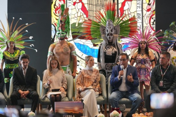 Chignahuapan celebra 30 años del Festival de la Luz y la Vida
