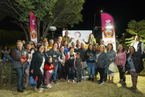 Geovillas del Sur estrena alumbrado público LED