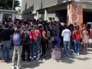 Evacuan Finanzas por reporte de fuga de gas
