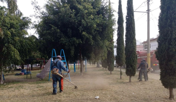 Se realizó mantenimiento en la Colonia Valle del Sol