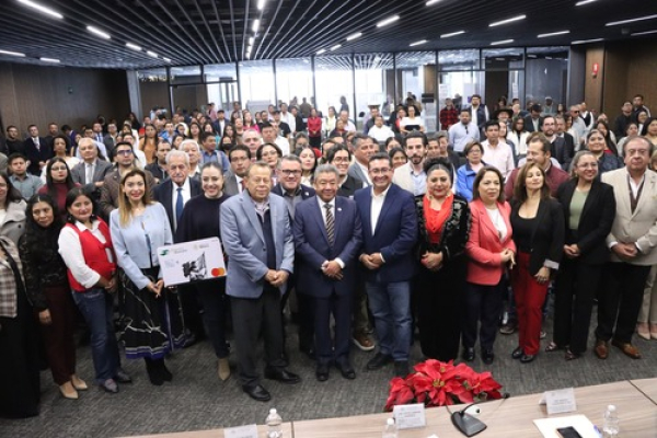 Congreso celebra D&iacute;a Internacional del Migrante