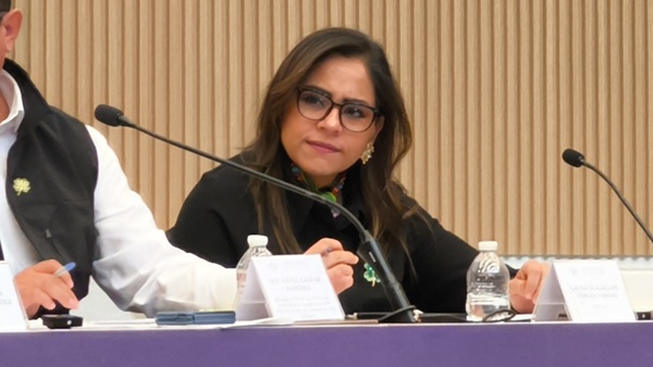 Congreso vigilará concesión de paraderos: Vargas