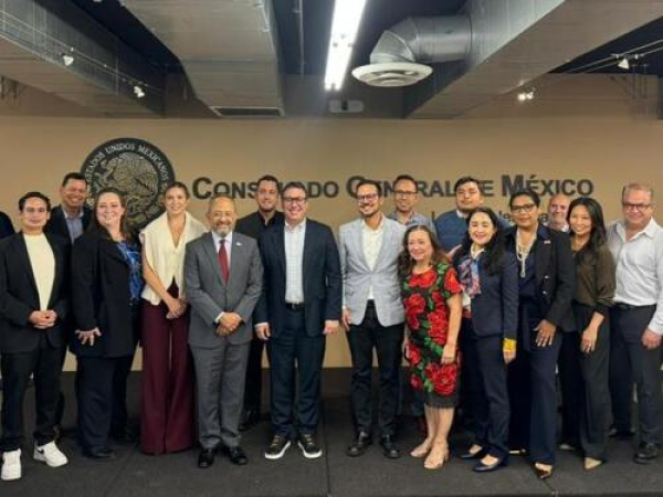 Desde L.A., Puebla fortalece lazos comerciales