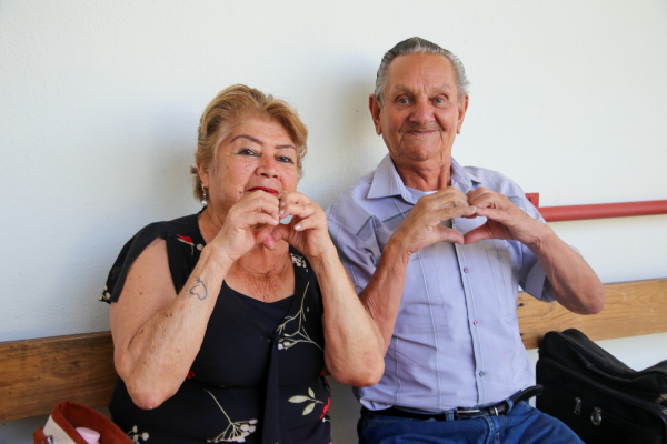 Fortalce SEDIF salud de adultos mayores