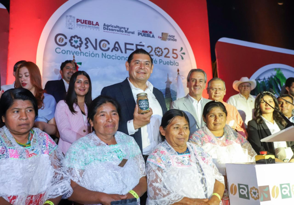 Nace el café soluble hecho en Puebla, marca 5 de Mayo