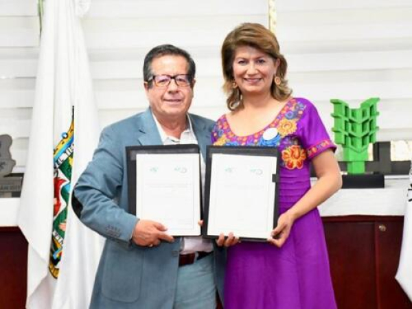 UTH y UTXJ firman convenio de colaboración