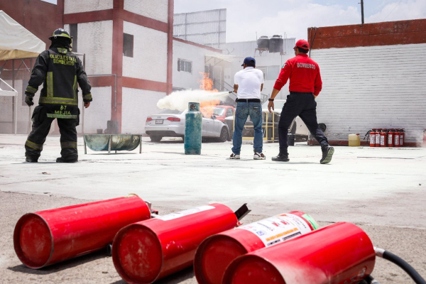 Brigadistas de la Policía Auxiliar mejoran competencias en Protección Civil