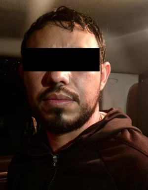 Detienen a sujeto con presunto combustible robado