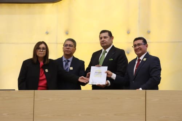 Pável Gaspar presenta segundo informe del Congreso